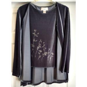 Woman's Velvety 2-piece Tank & Shell by Norton Studio